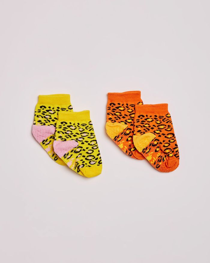 509614_0000_1-KIT-MEIAS-BEBE-PELE