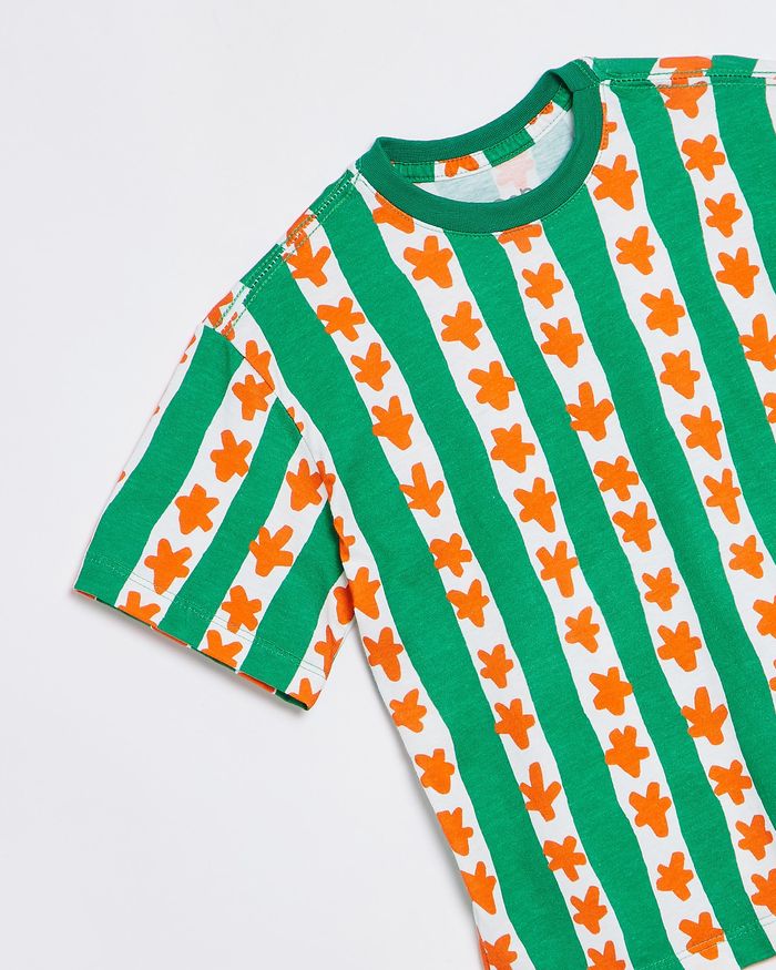 512033_19168_2-CAMISETA-OVERSIZED-SAQUINHO