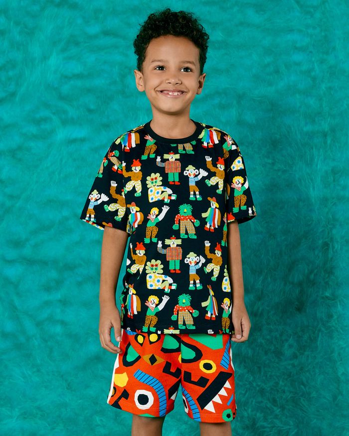 513002_22300_2-CAMISETA-CRIATURAS