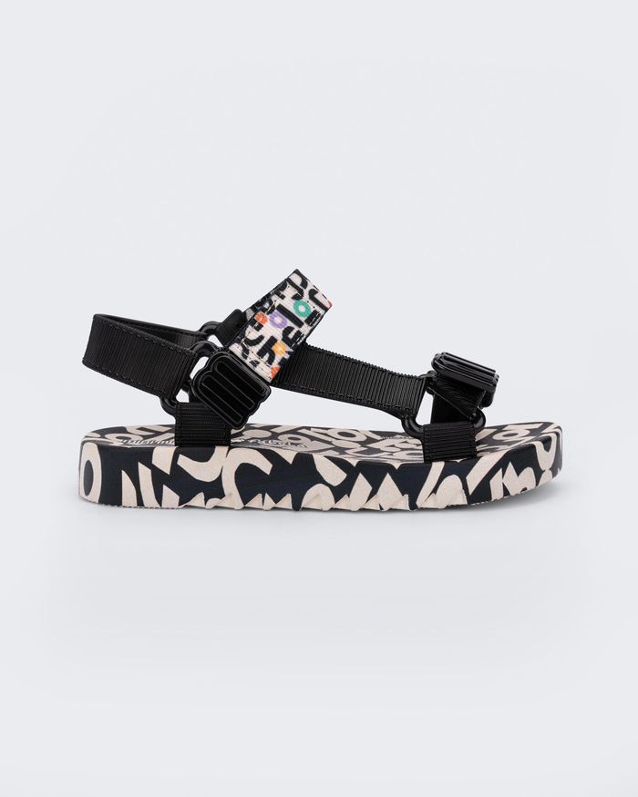 517888_0464_2-MINI-MELISSA-PLAYTIME---FABULA-INF