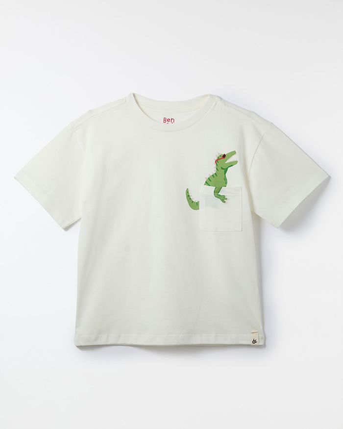 517863_0024_1-CAMISETA-SILK-DINO-NO-BOLSO