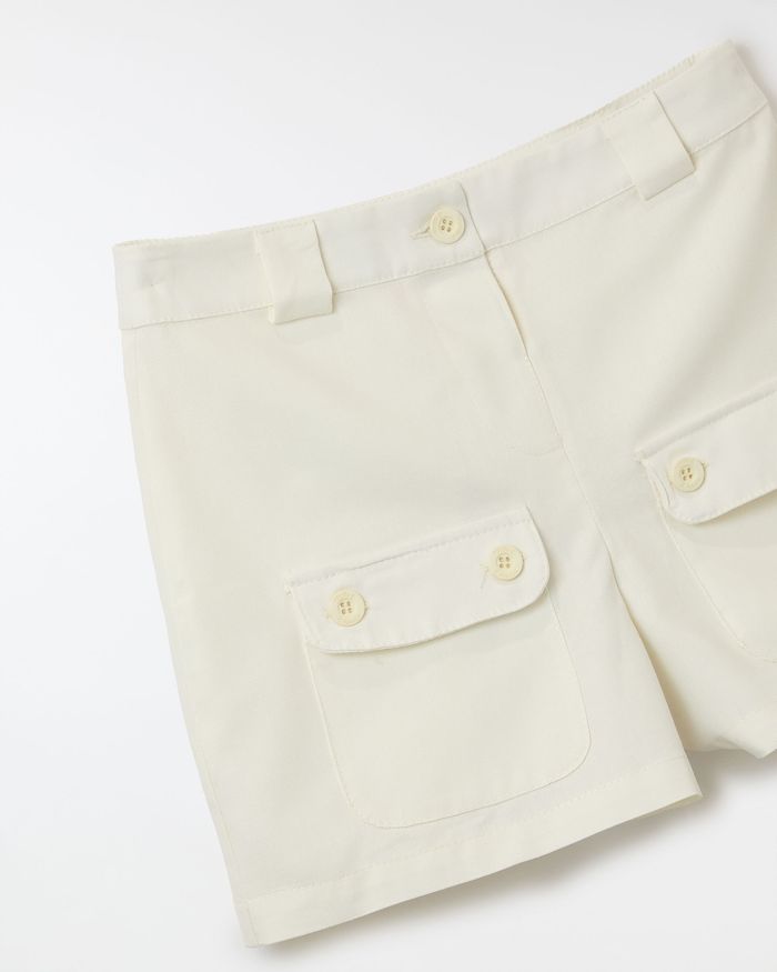 517792_0024_2-SHORT-BOLSOS-LISO