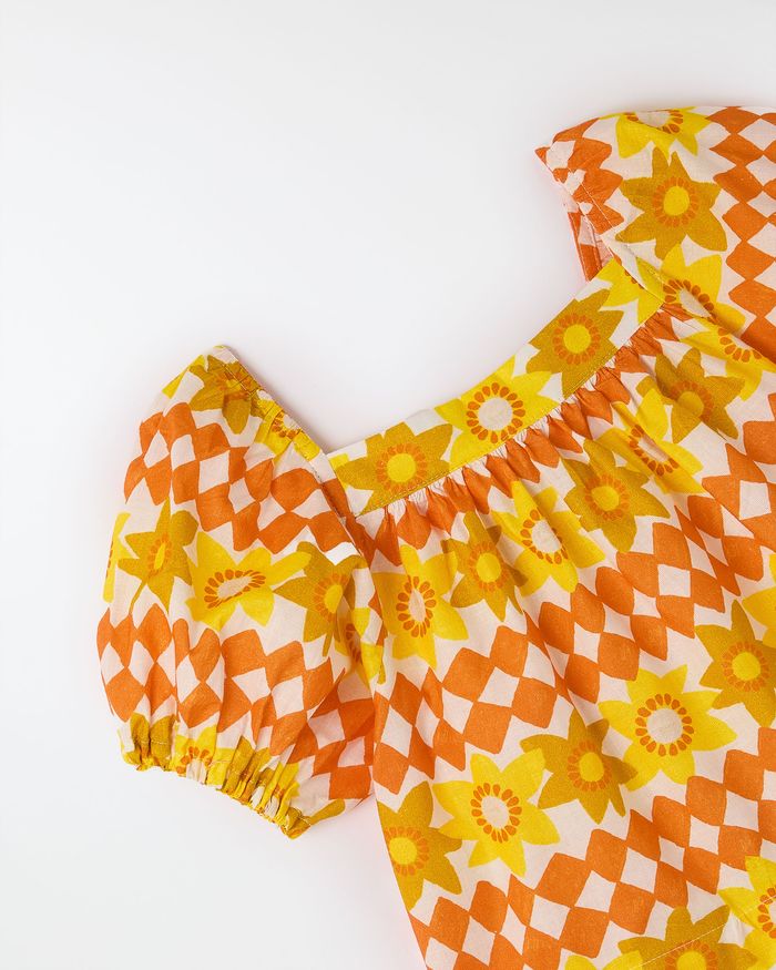 519577_51922_2-BLUSA-HERMOSA-SOLAR