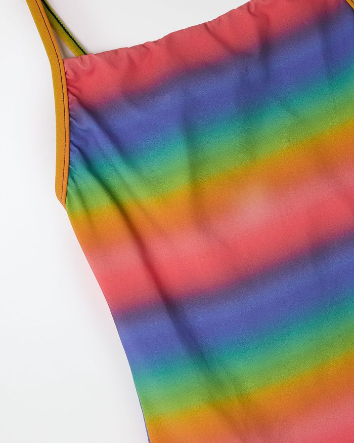 519851_52520_2-MAIO-RAINBOW