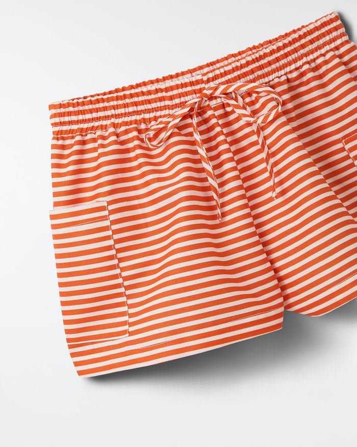 520387_54620_2-SHORT-LISTRADO-BICOLOR-VERMELHO